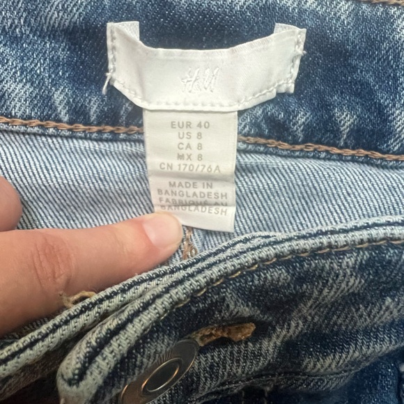 h&m straight leg with slits at the ankle jeans - Picture 3 of 4